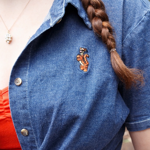 Disney Tops - Winnie the Pooh ~ Tigger Denim Button Up ~ Size L